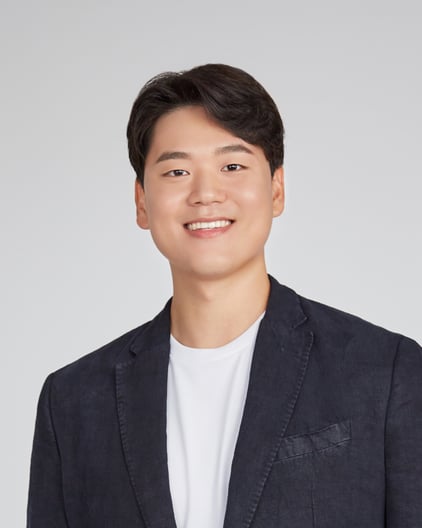 Chris (Hyunggun) Kim